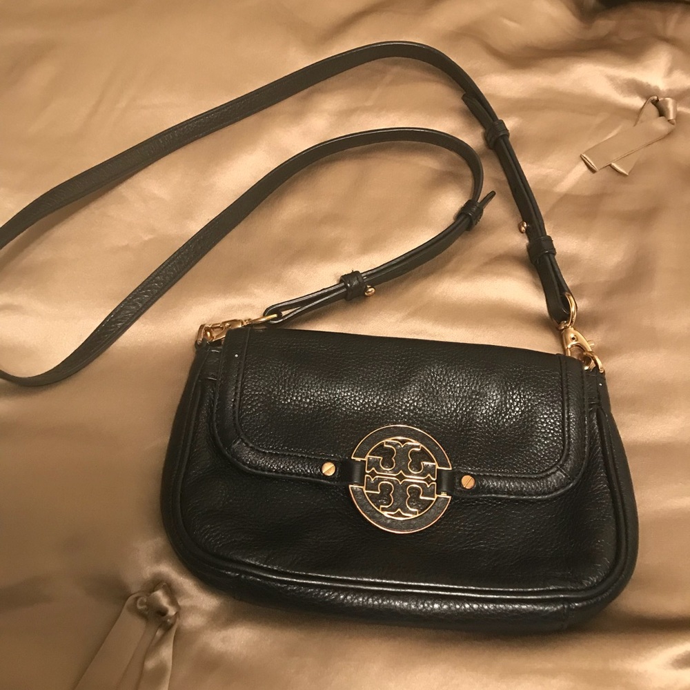 Tory Burch Black Amanda Cross Body